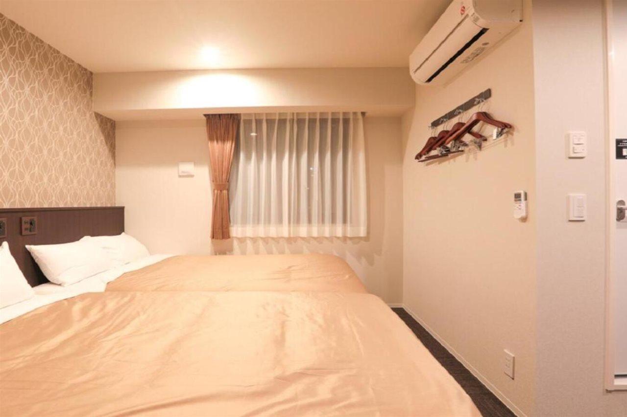 Hotel Livemax Shinyokohama Yokohama  Esterno foto